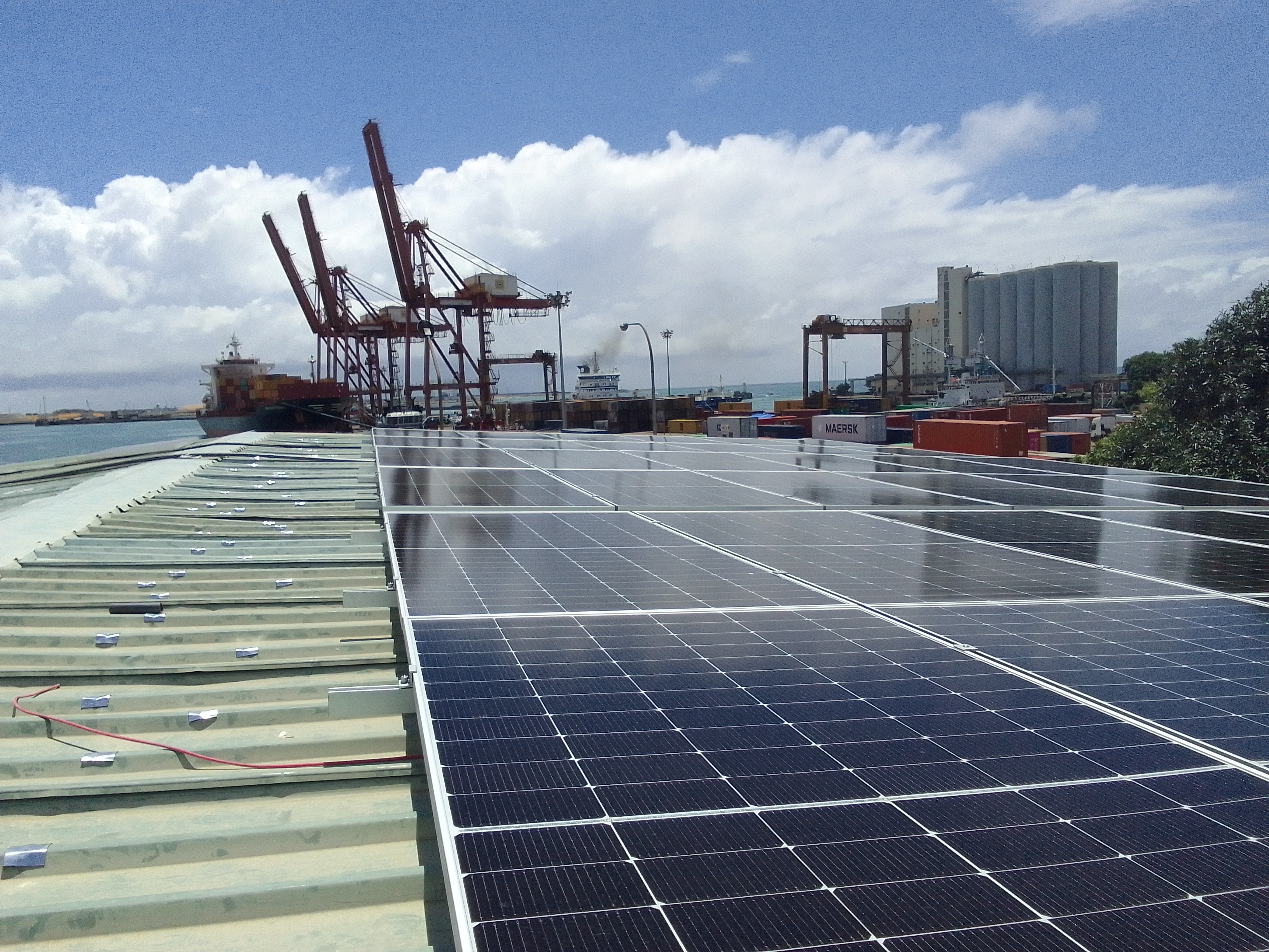 Suntech Solar Industrial Installation at Harbour